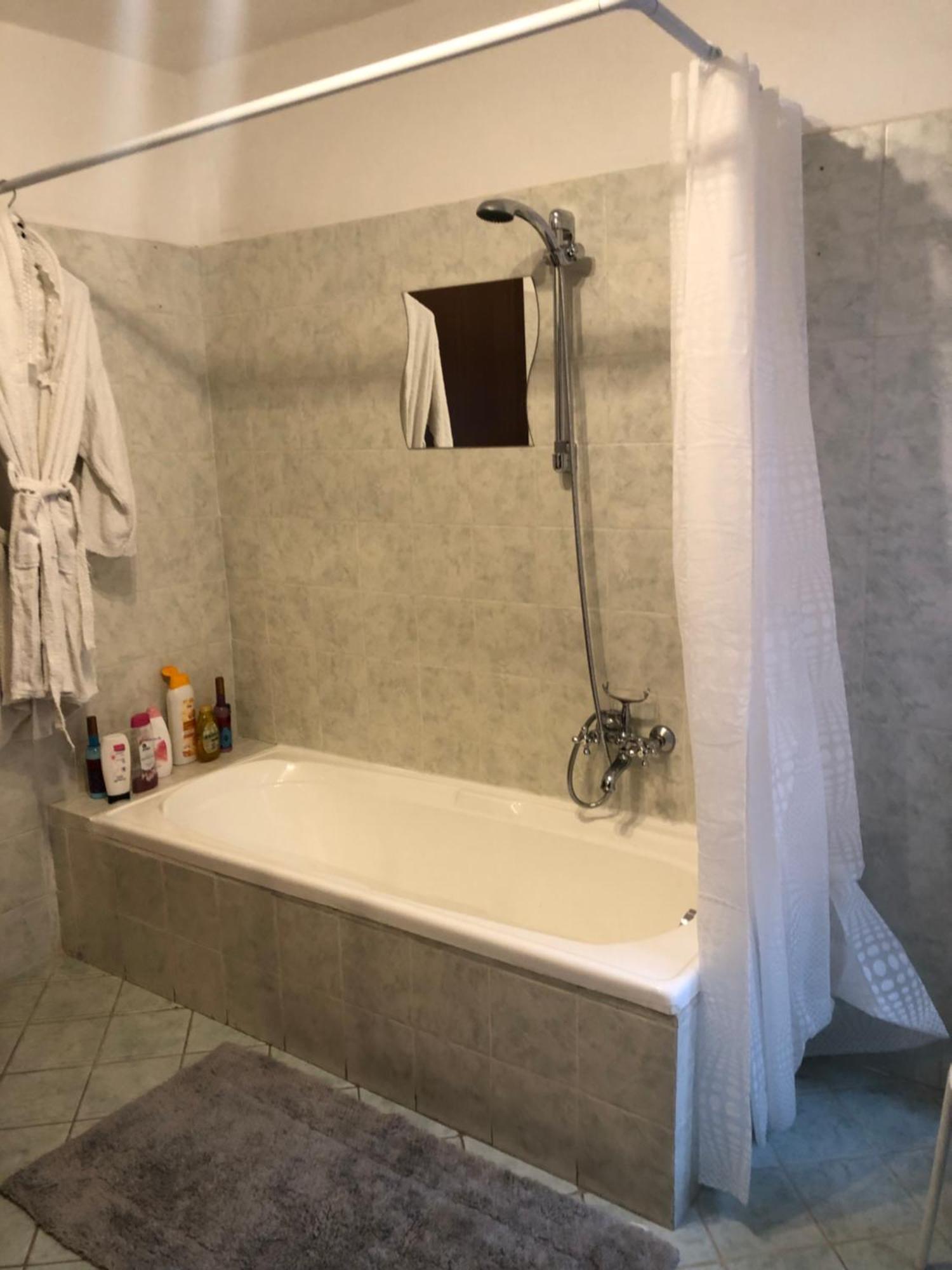 Il Vicolo Apartment Buti Luaran gambar